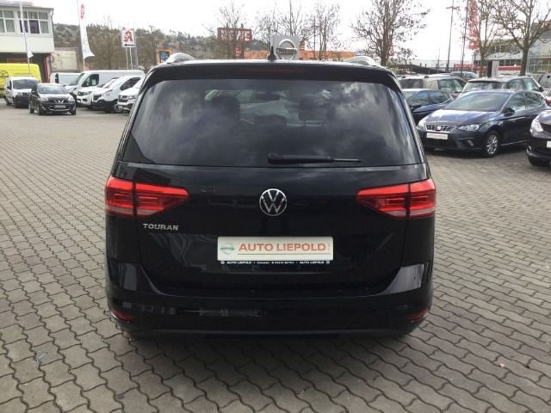 Volkswagen Touran 1.5 TSI Active *NAVI*KLIMA*7 SITZE*